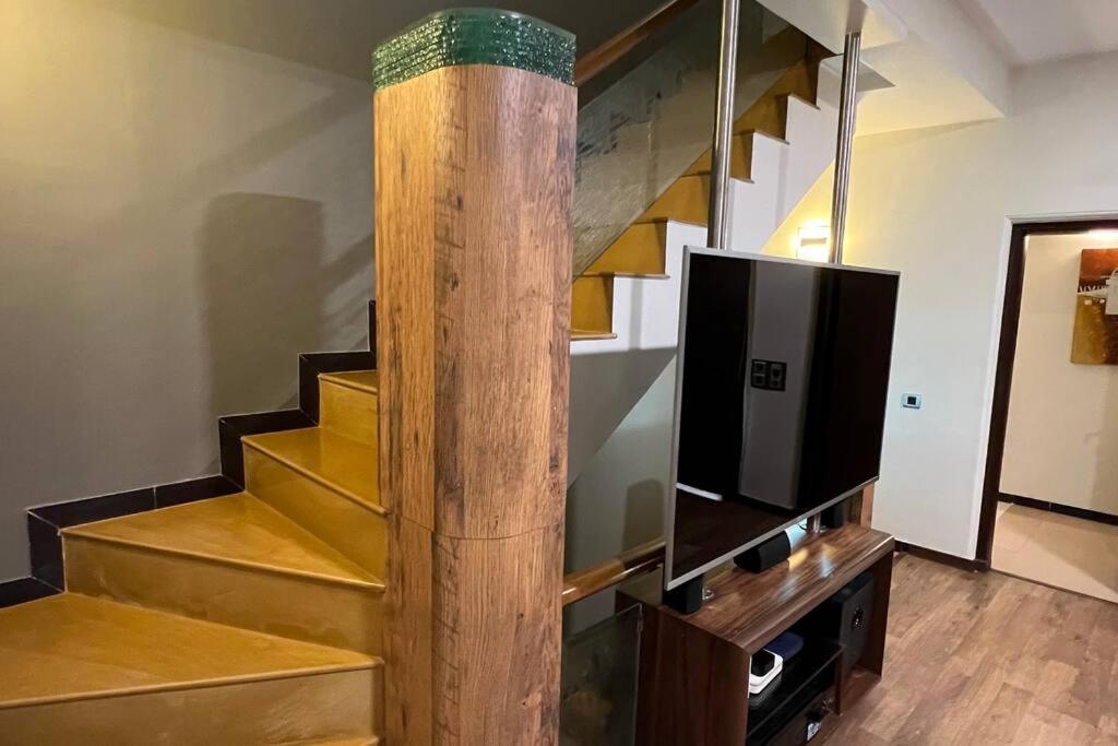 Super Luxury - Near To Karnavati Club