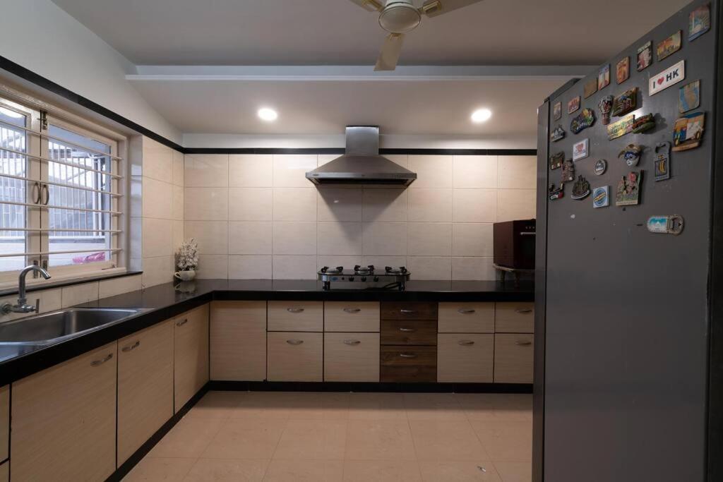 Super Luxury - Near To Karnavati Club * Ahmedabad