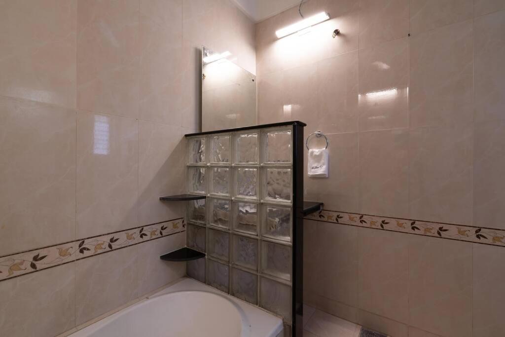Apartment Super Luxury - Near To Karnavati Club *