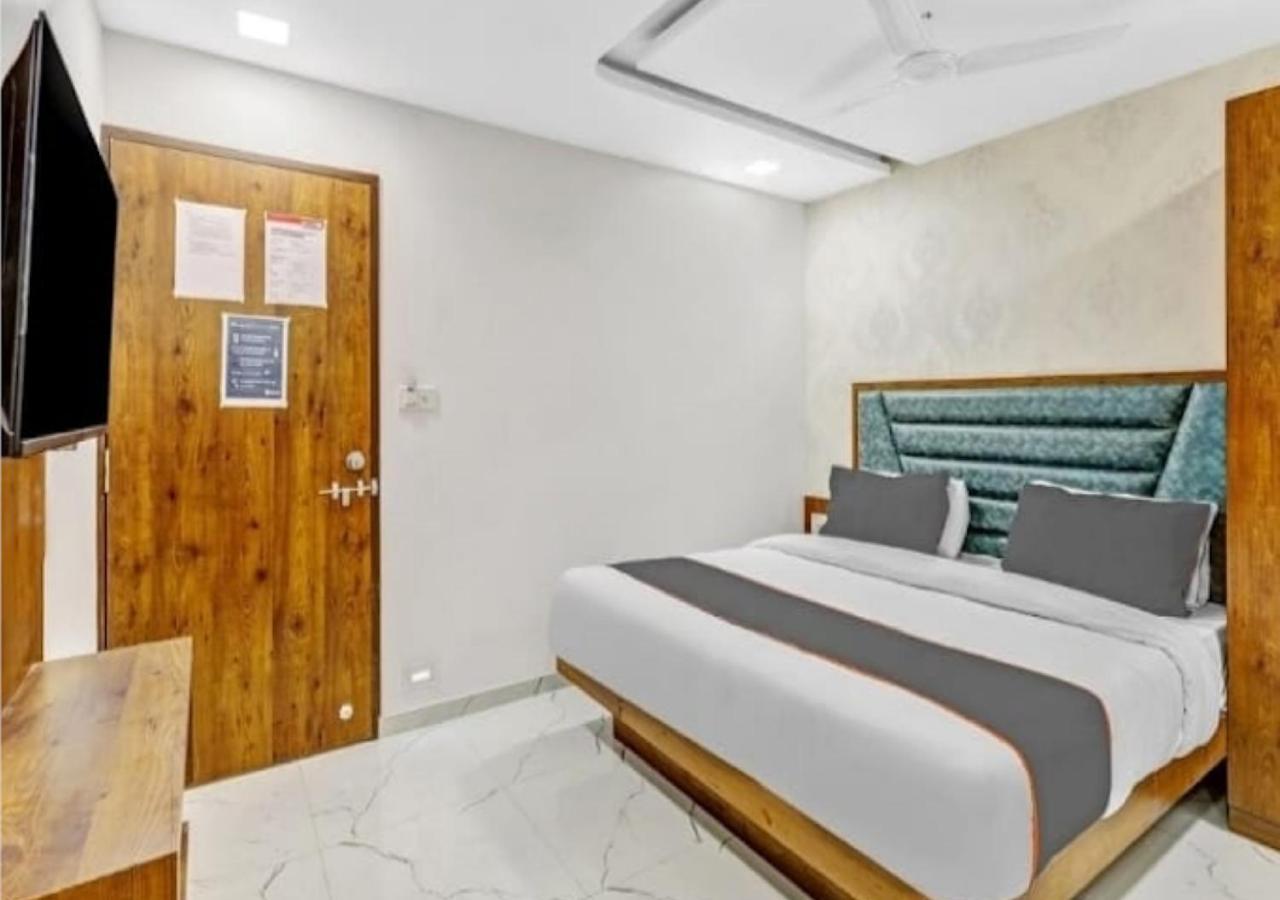 Lux Ahmedabad