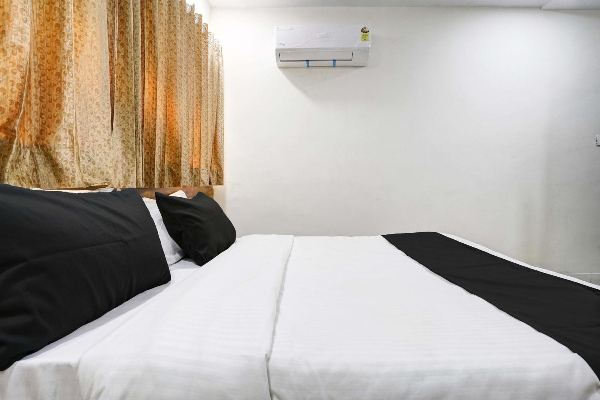 Spot On Apollo Hotel Ahmedabad