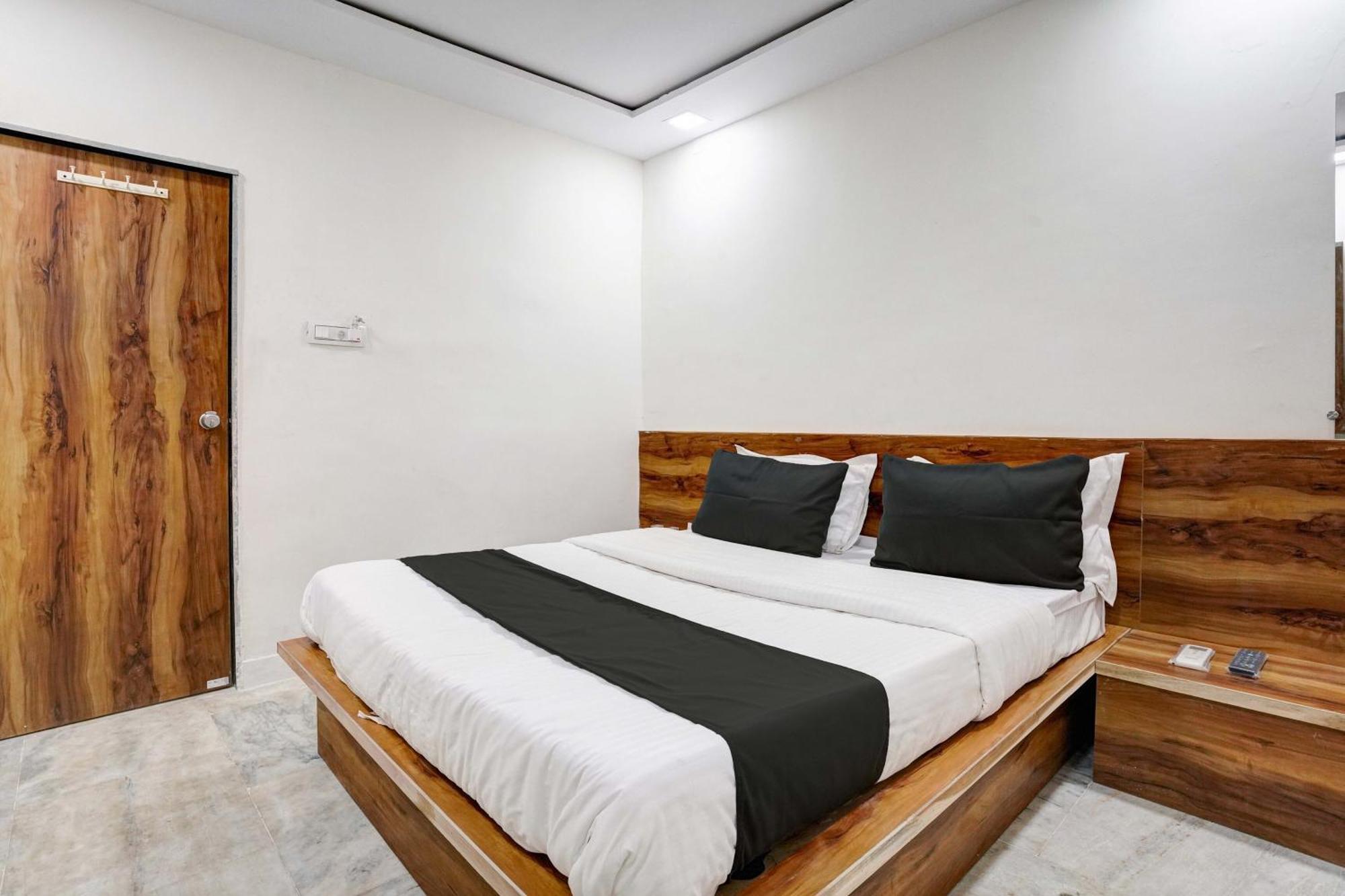 Spot On Apollo Ahmedabad