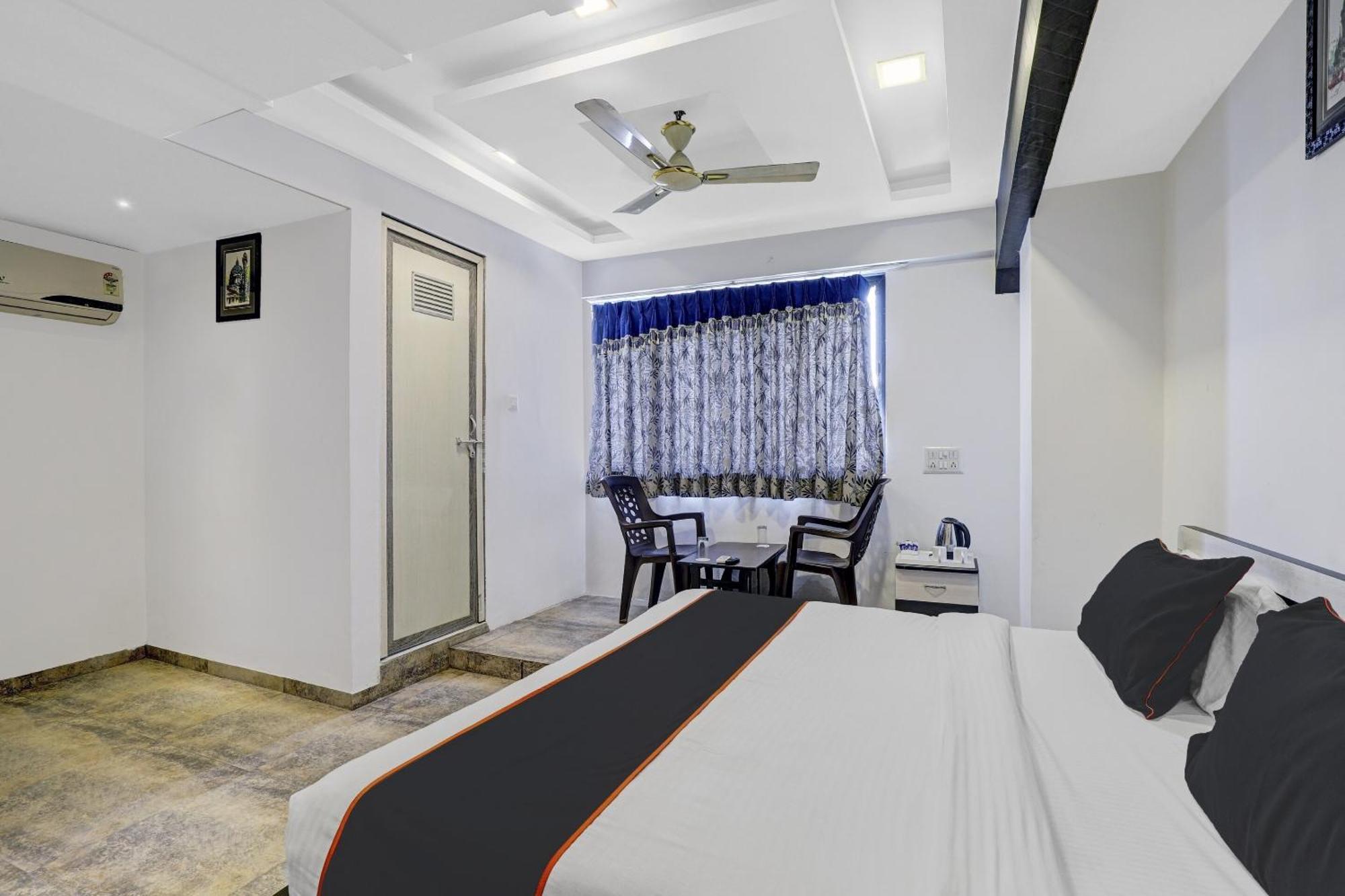 Collection O Shekhawat Palace Hotel Ahmedabad