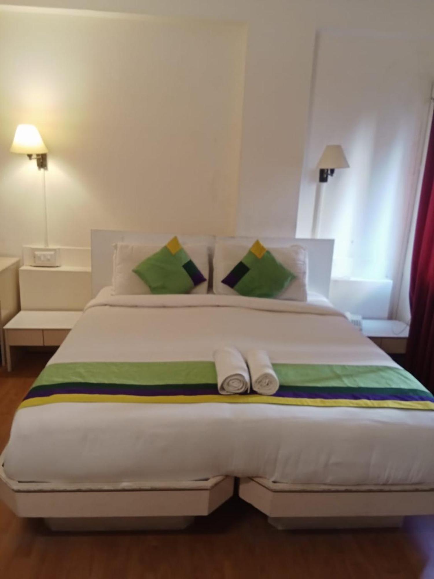 Crown Hotel