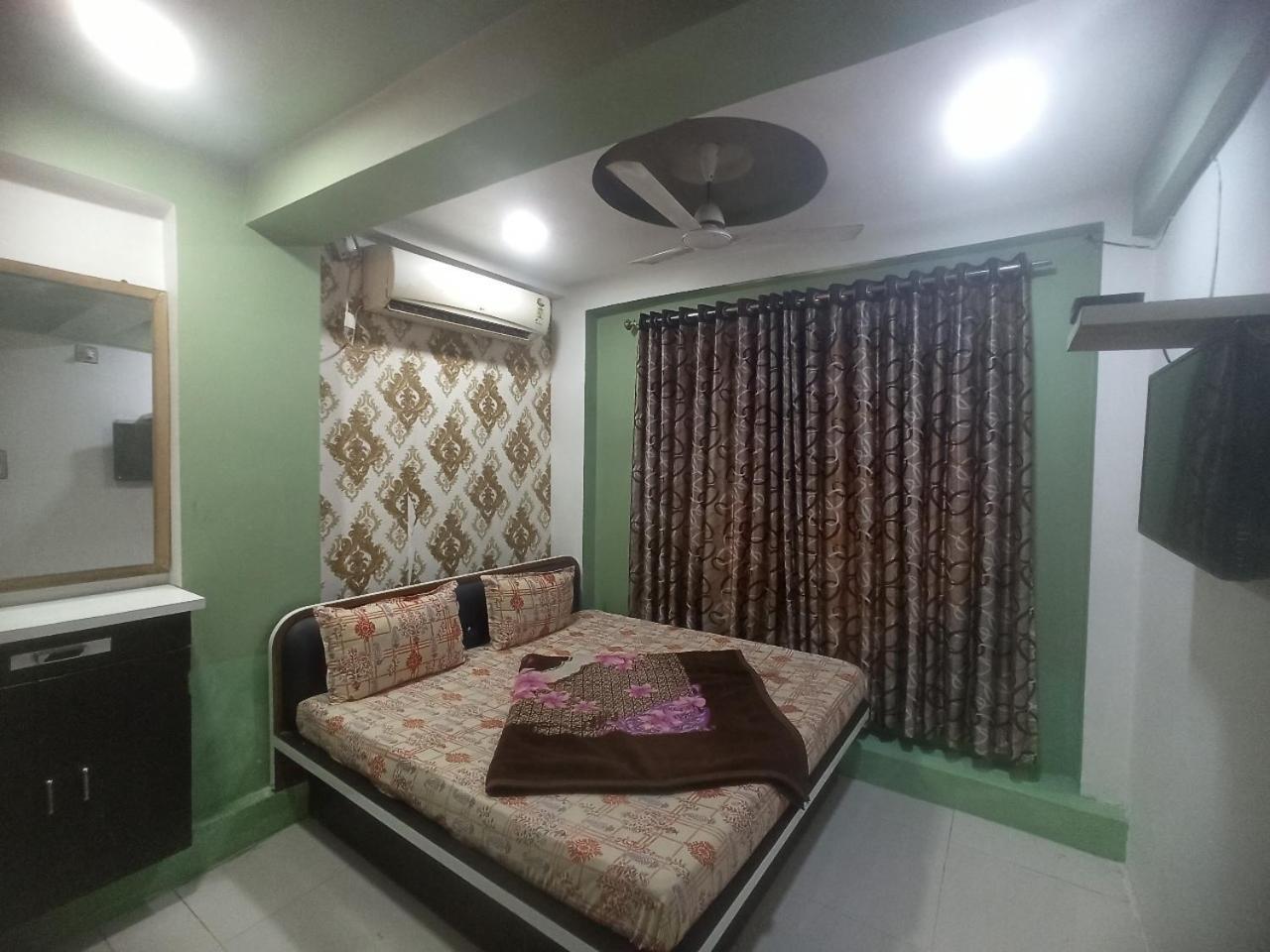 Hotel Hotelkarnawati *
