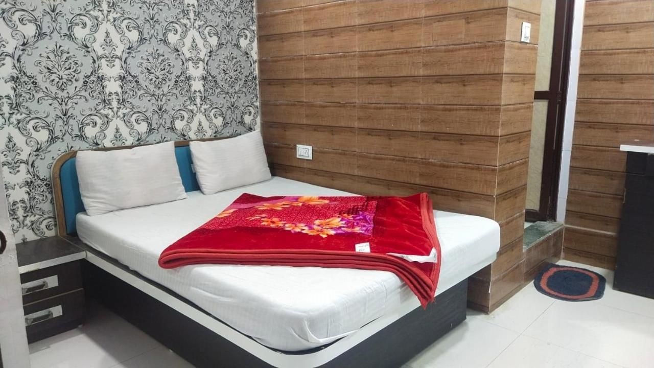 Hotel Hotelkarnawati *