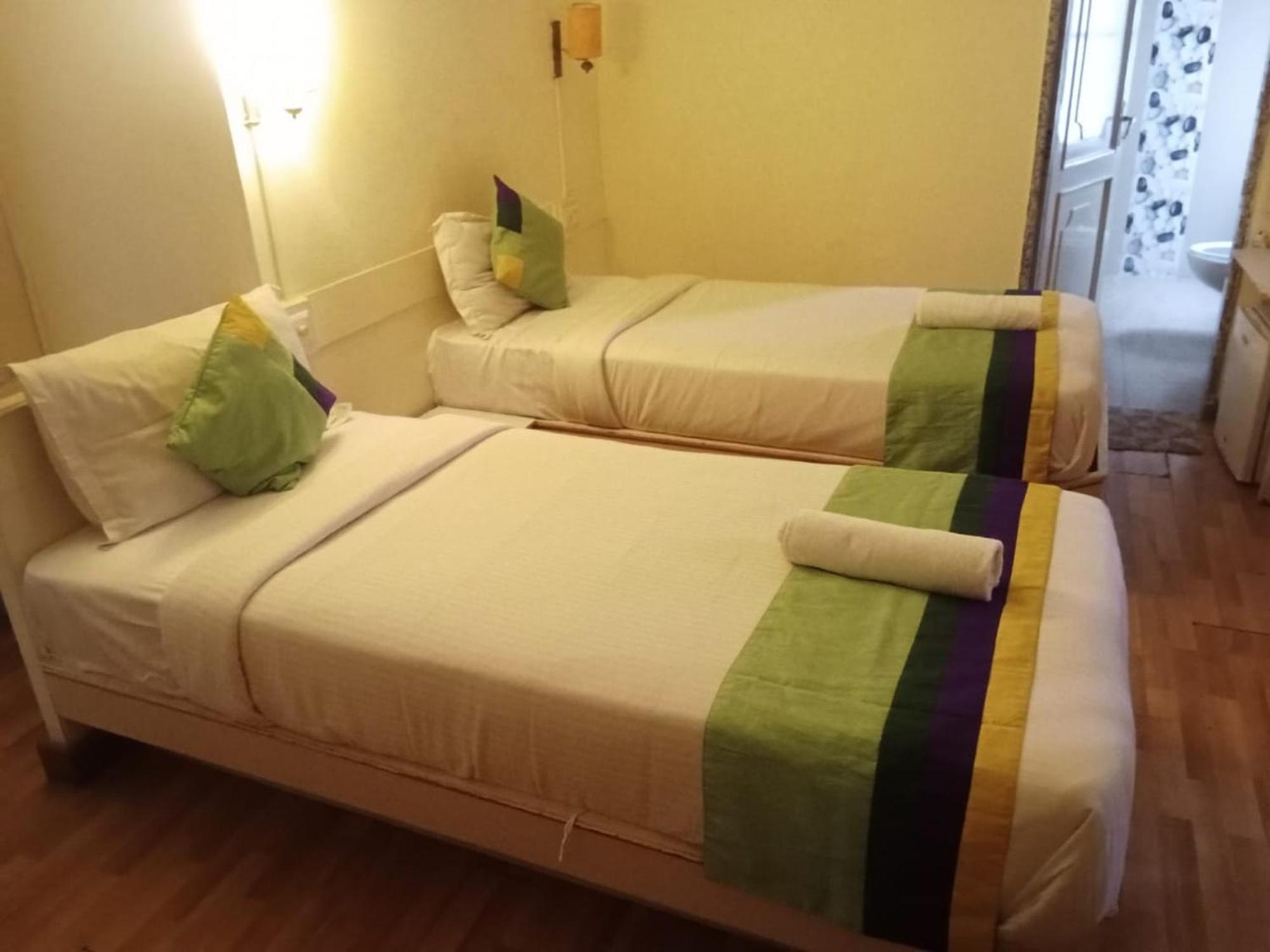 Crown Hotel Ahmedabad