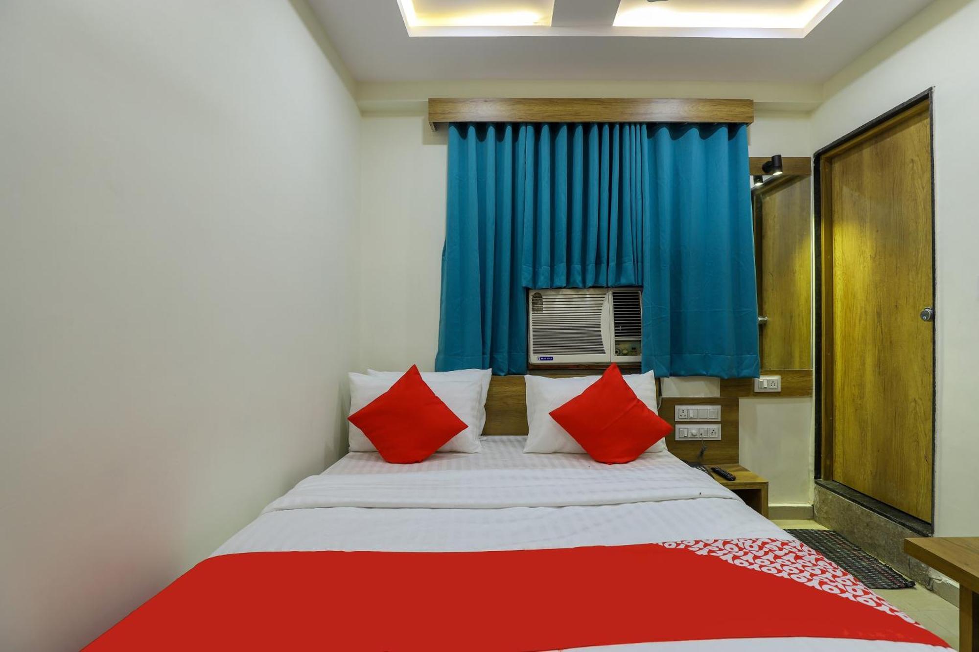Hotel O Shubham Ahmedabad