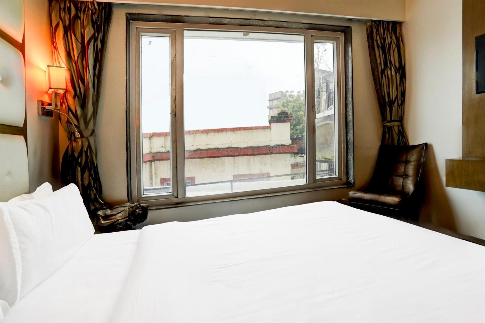 Palette River Front Formerly Host 3* Ahmedabad