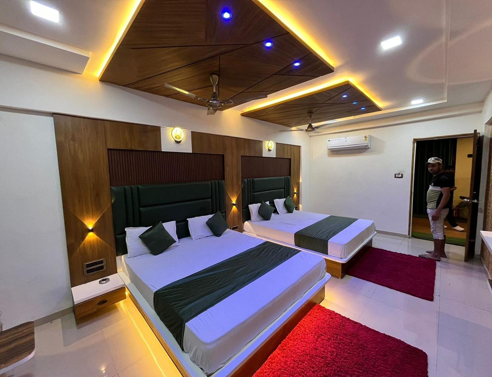 The Grand Near Maninagar Railway Station