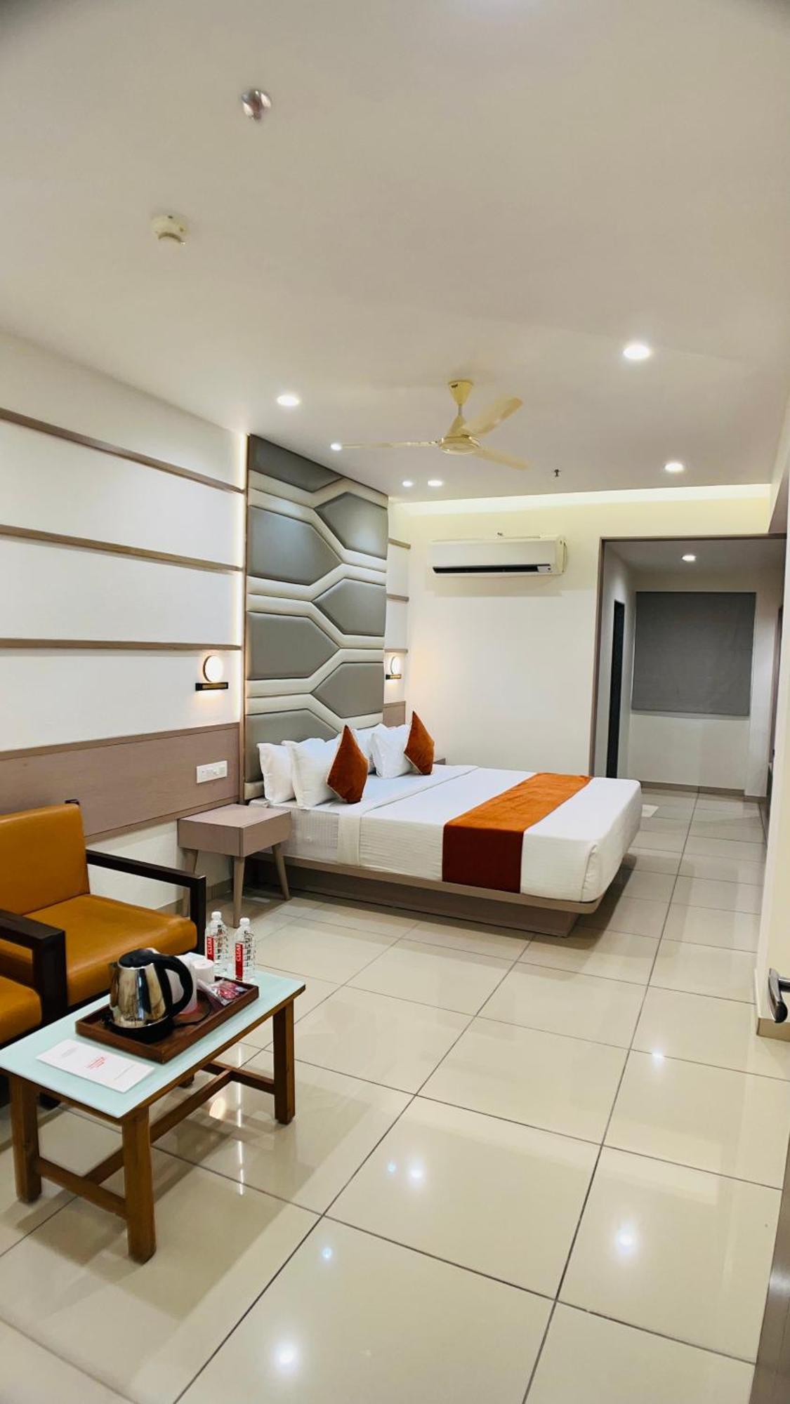 Ashray Express 3*