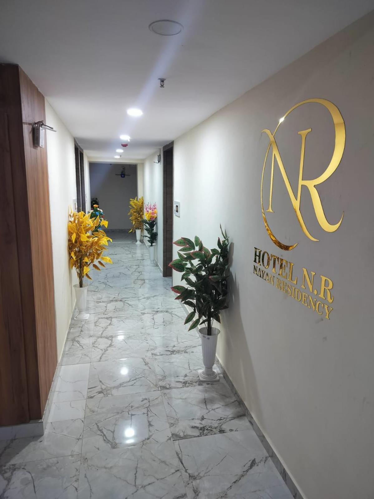 Hotel Nr Nayan Residency 3*