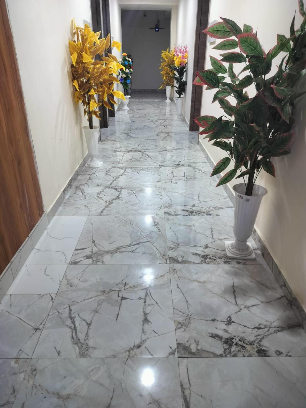 Nr Nayan Residency Hotel Ahmedabad
