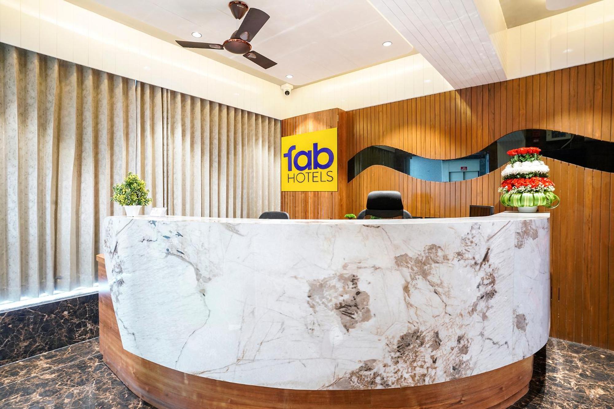 Hotel Fabhotel M S Residency 3*