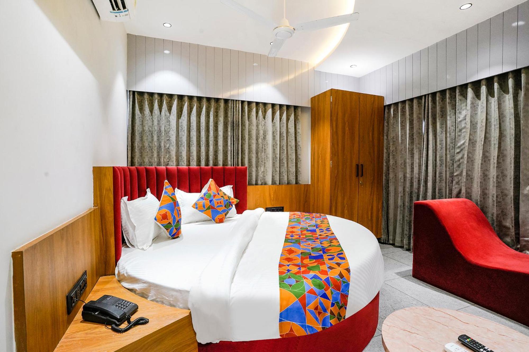 Hotel Fabhotel M S Residency Ahmedabad