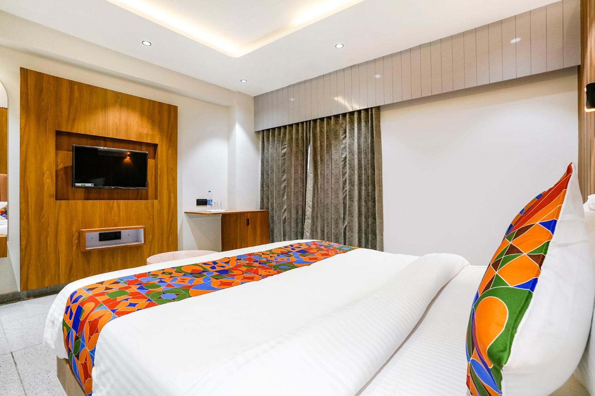 Fabhotel M S Residency Ahmedabad