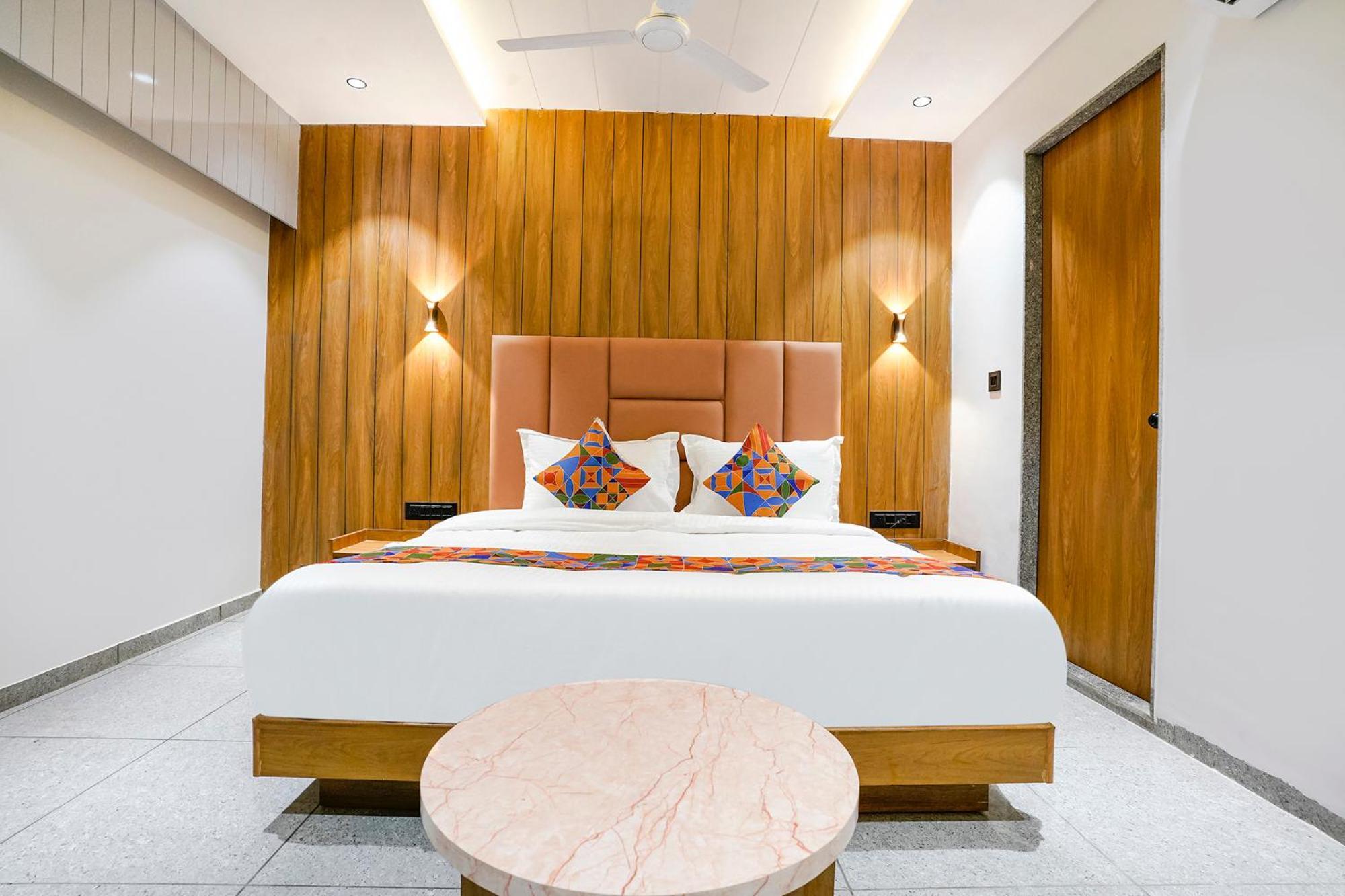 Fabhotel M S Residency