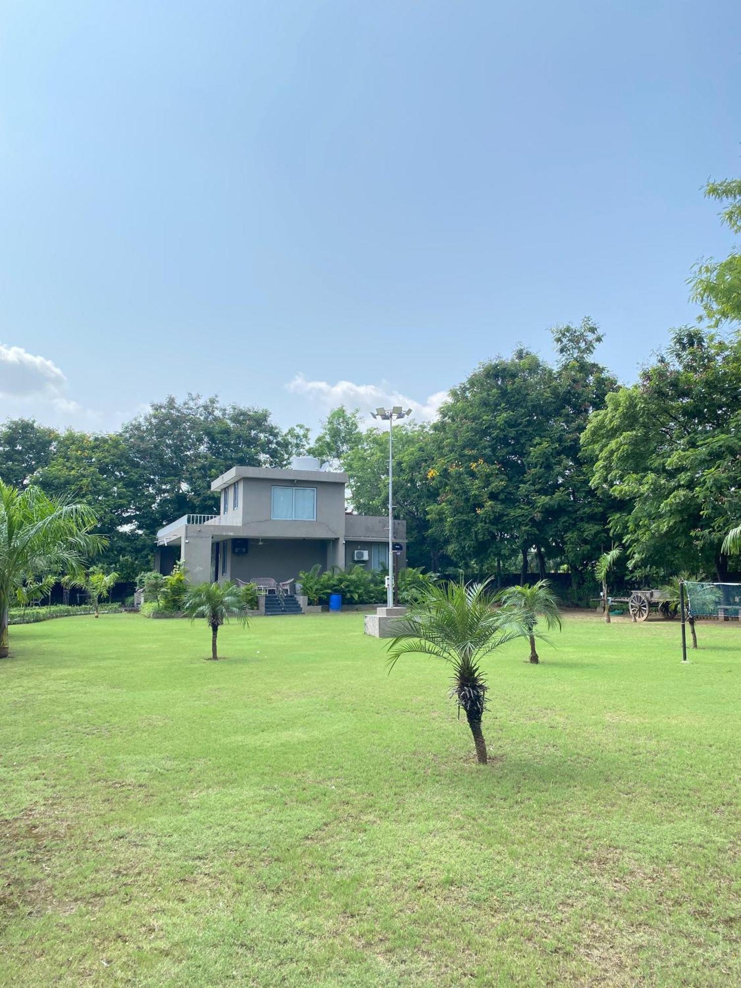 Serene In The Lap Of Nature Holiday home Ahmedabad