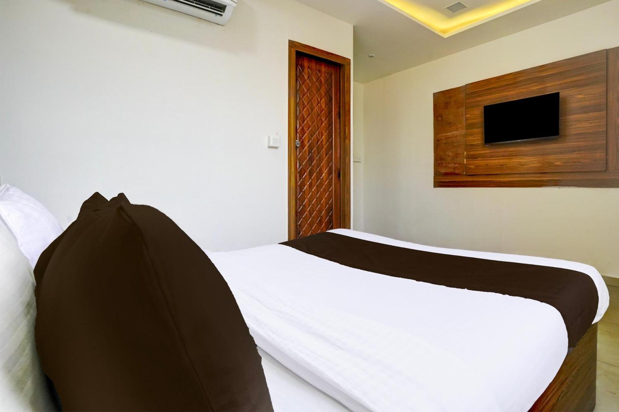 Hotel O Angel Park
