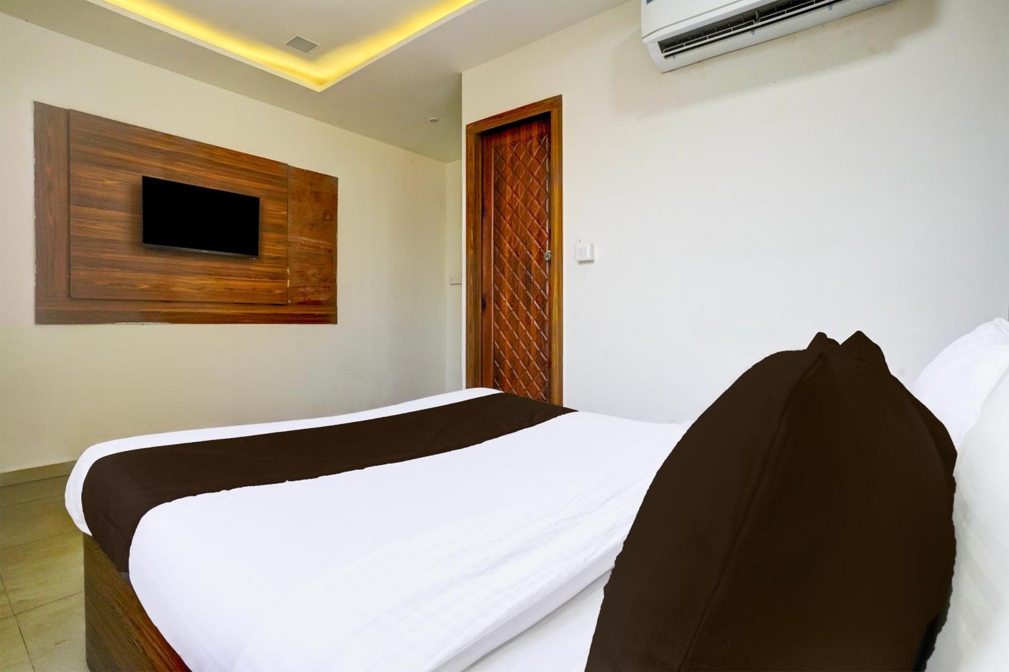 Hotel O Angel Park 3*