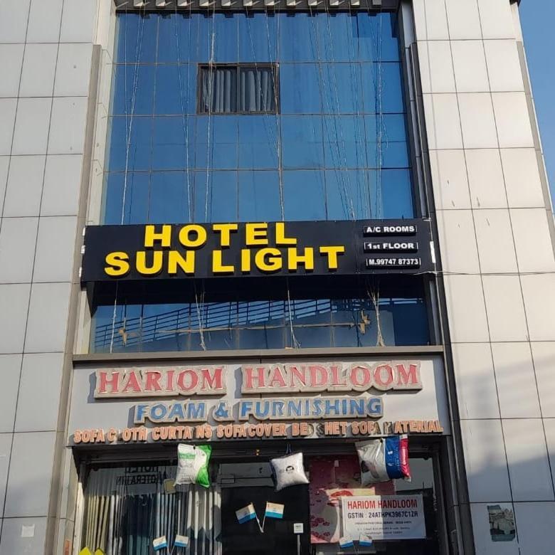 O Sun Light Hotel