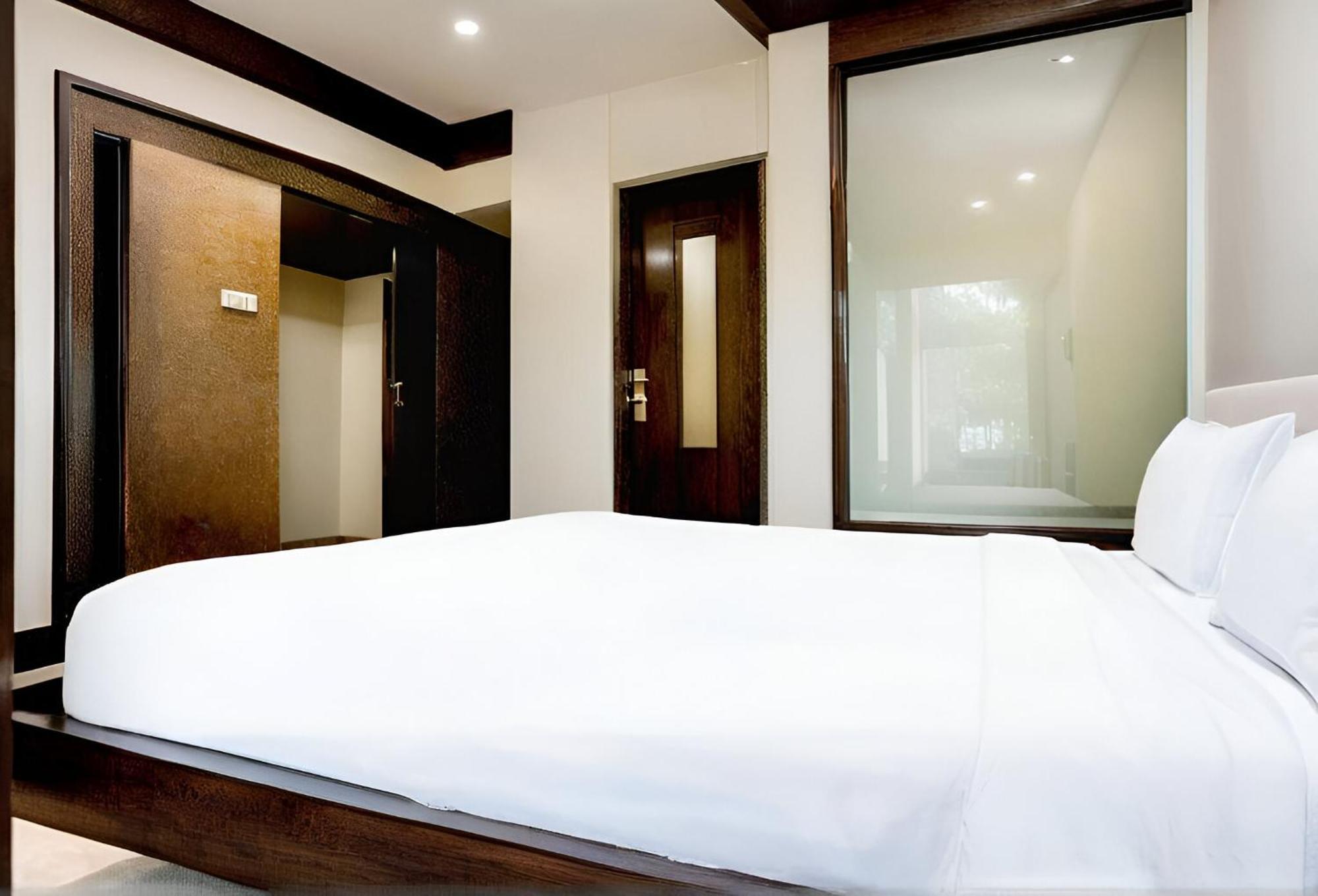 Hotel Palette River Front Formerly Host Ahmedabad