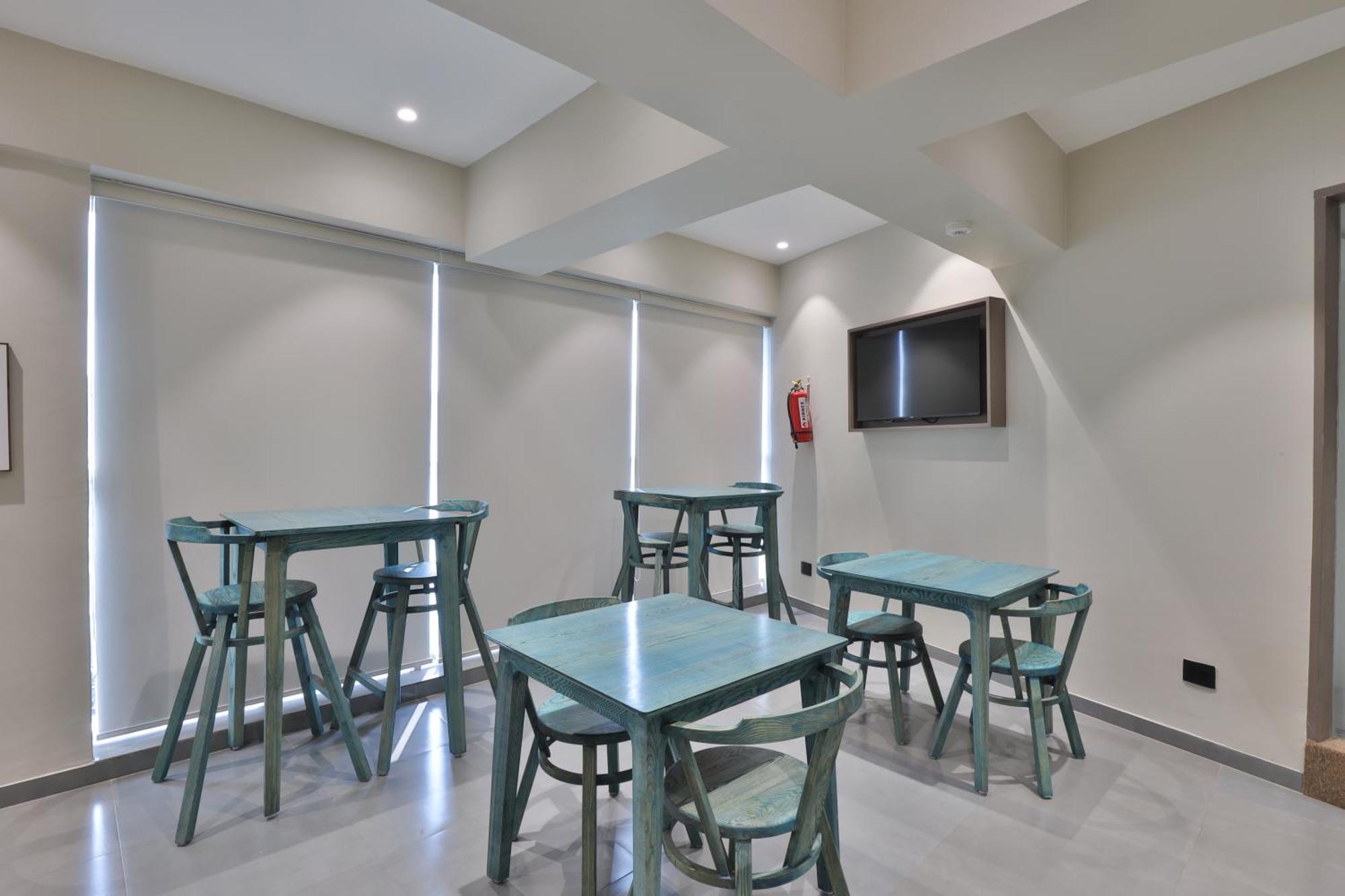 Hotel The Grand 3*
