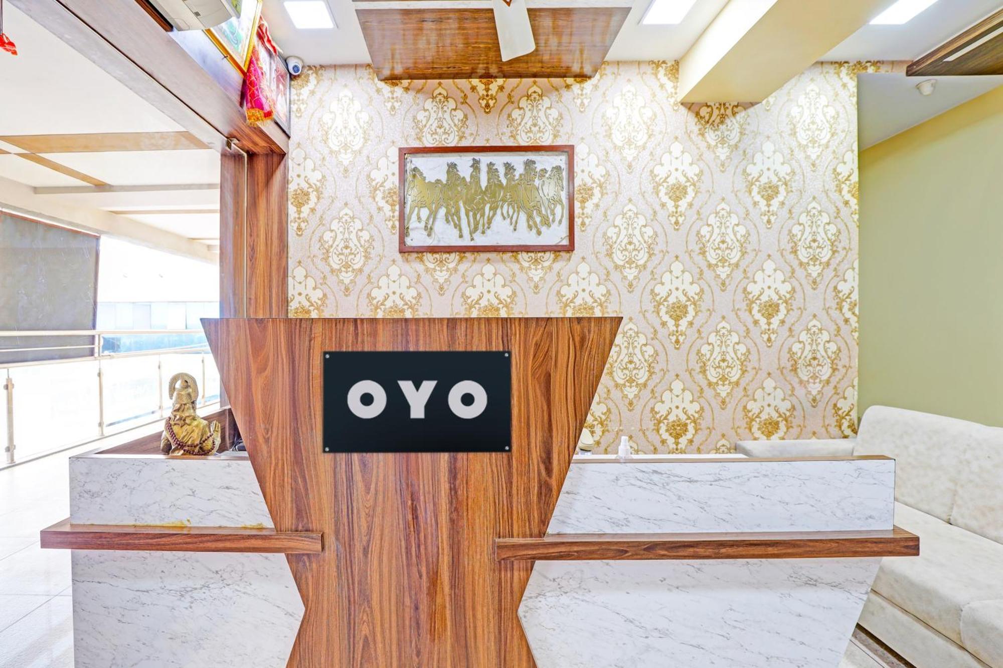 O 82825 Yuvraj 3* Ahmedabad