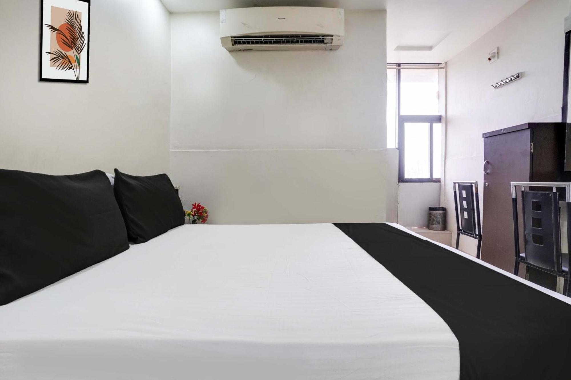 Hotel O New Balaji Ahmedabad