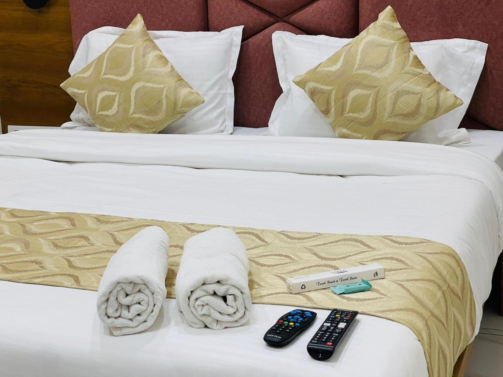 Avenue Sky Hotel Ahmedabad