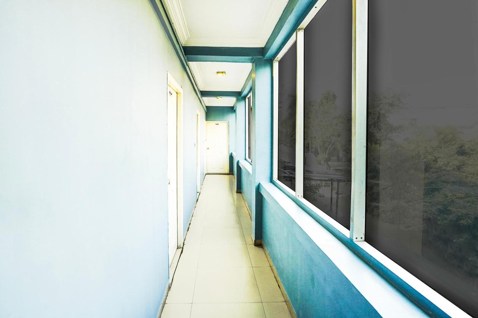 Hotel O Vibrant Residency Ahmedabad