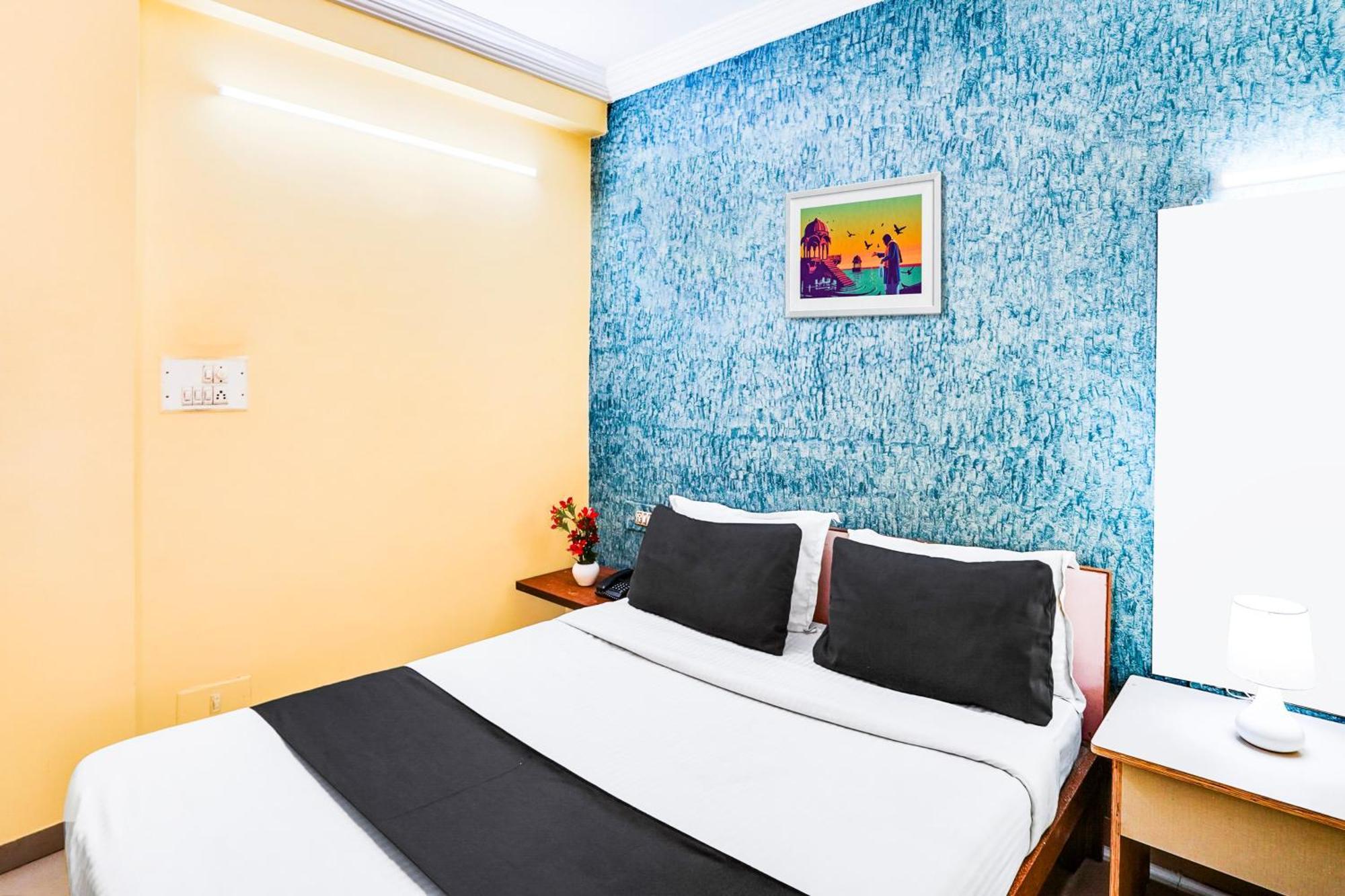 Hotel O Vibrant Residency 3*