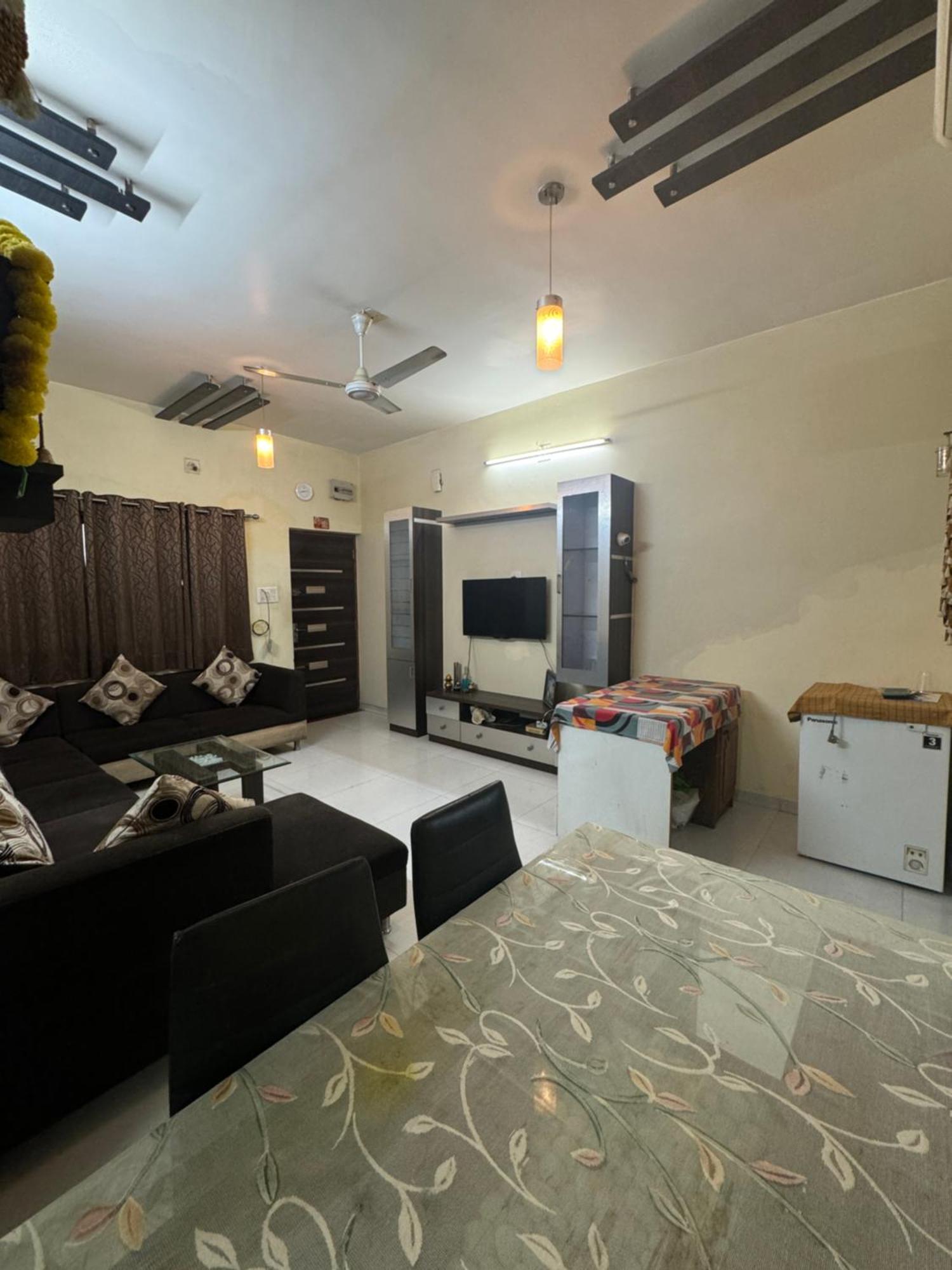 Apartment Nila Apartments, Thaltej Metro Station, Ahmedabad