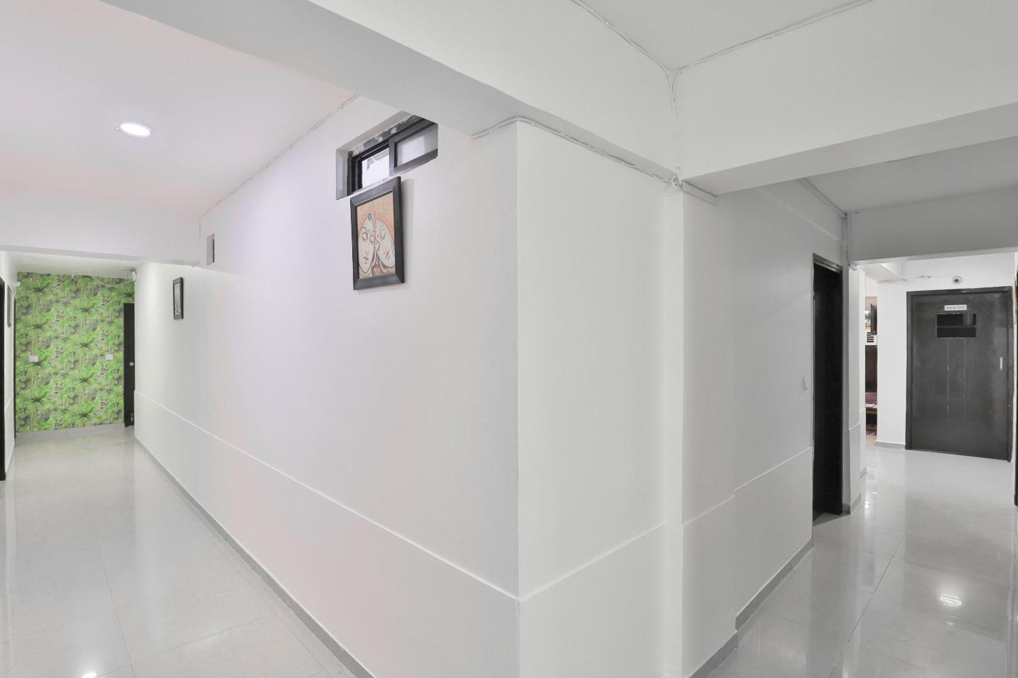 O Keshav Hotel