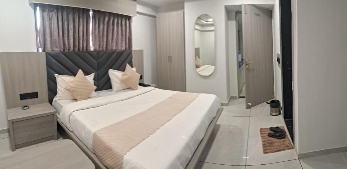 Hotel Metro Ahmedabad