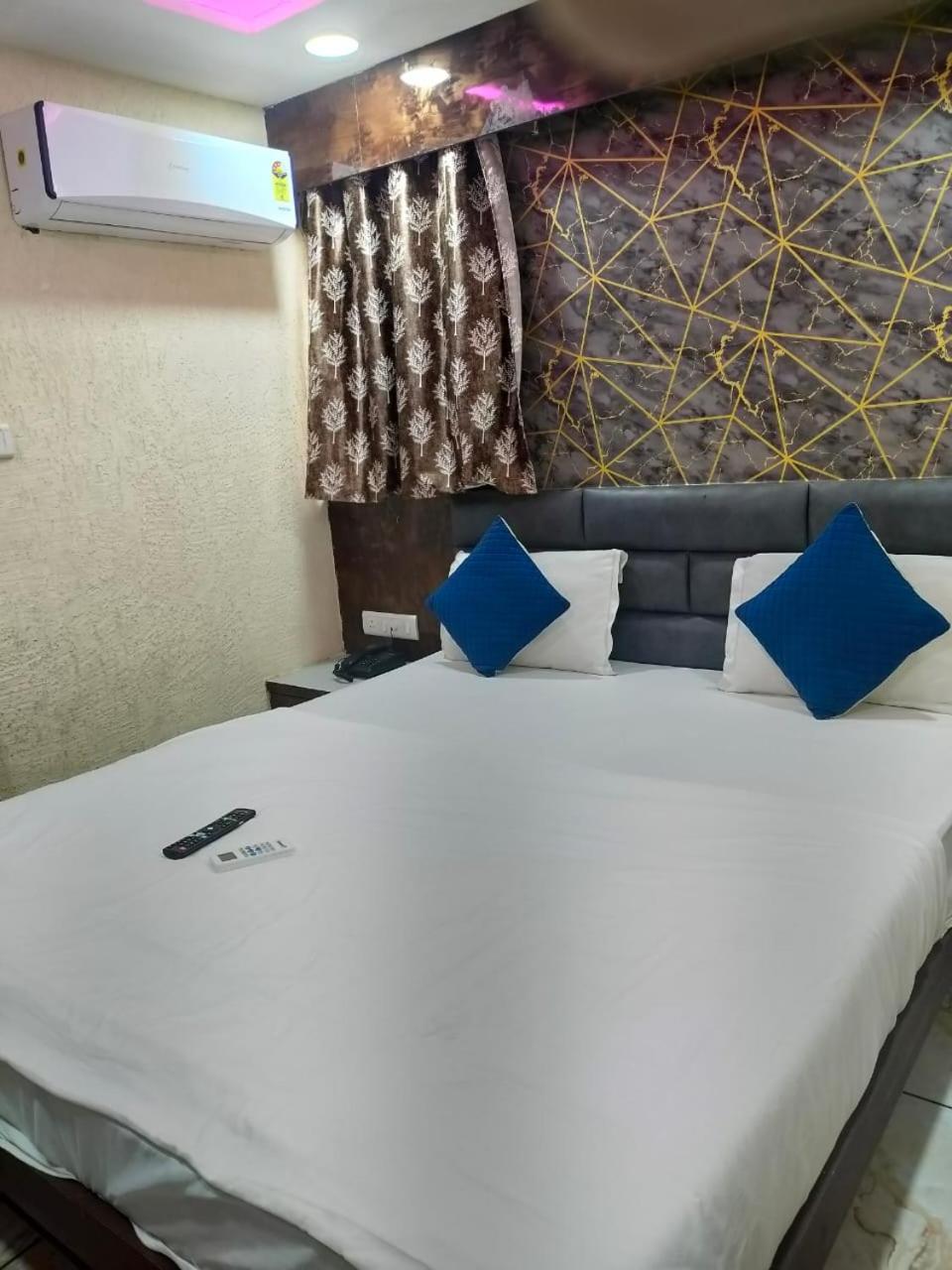 Guest house Raj Palace