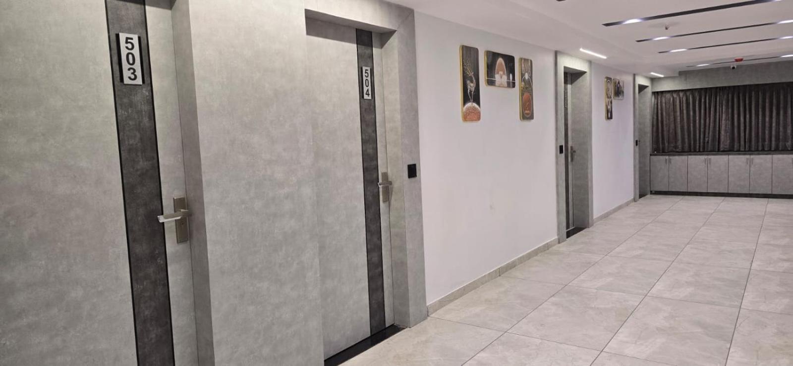 Metro 3* Ahmedabad