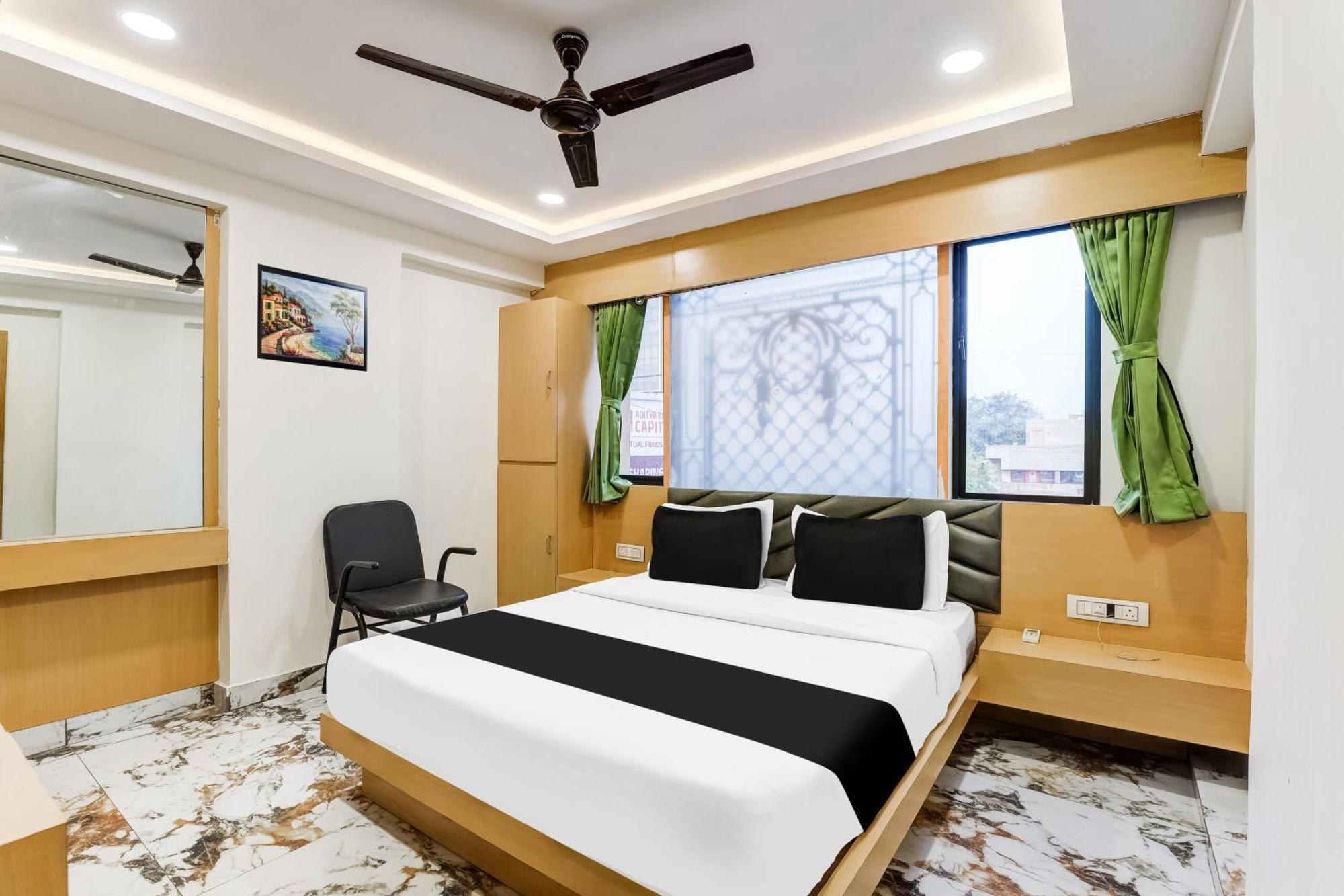 O Prime 24 * Ahmedabad