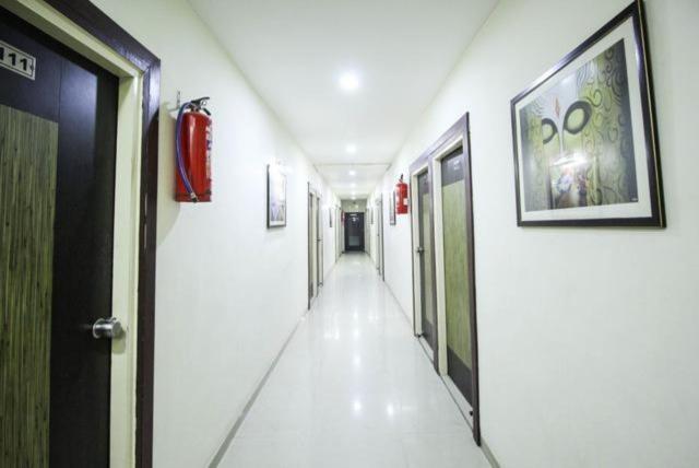 Hotel Royal Apple Ahmedabad