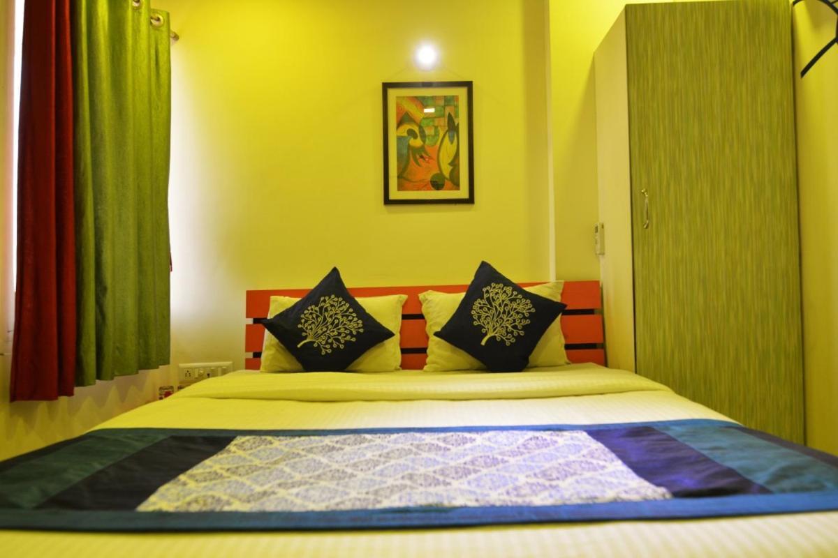 Royal Apple Ahmedabad