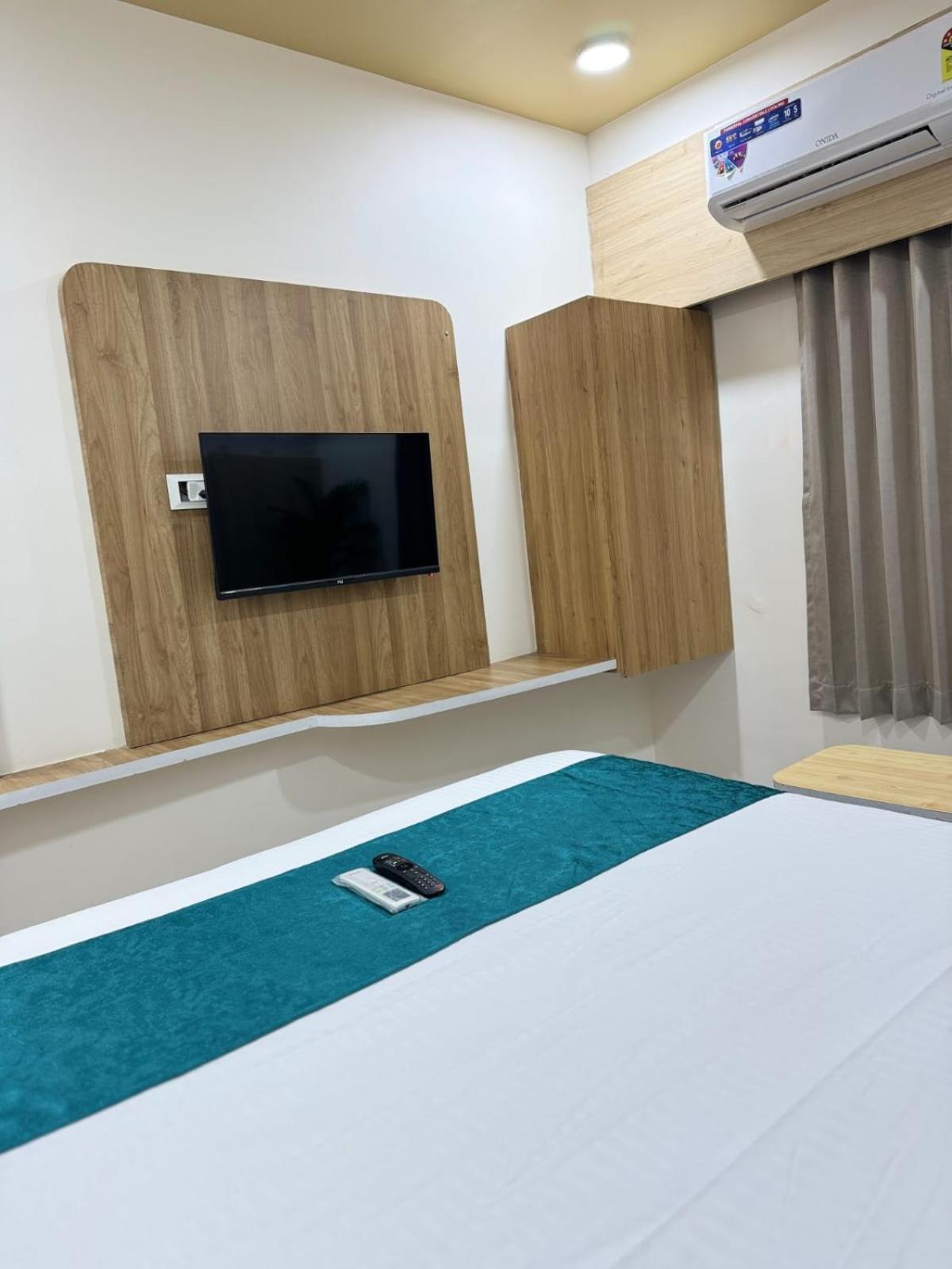 Alpine Hotel Ahmedabad