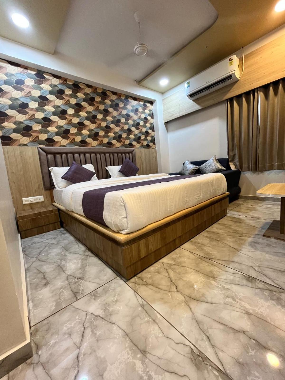 Hotel Alpine