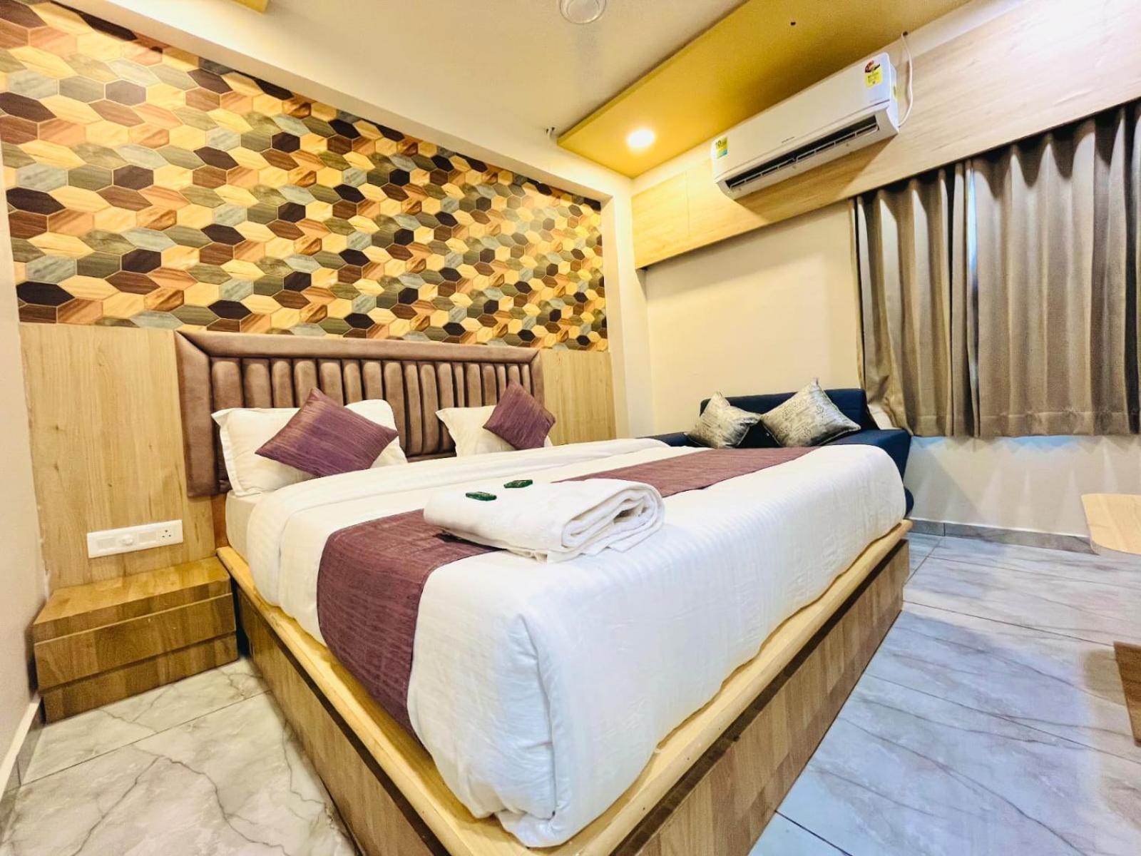 Alpine Hotel Ahmedabad