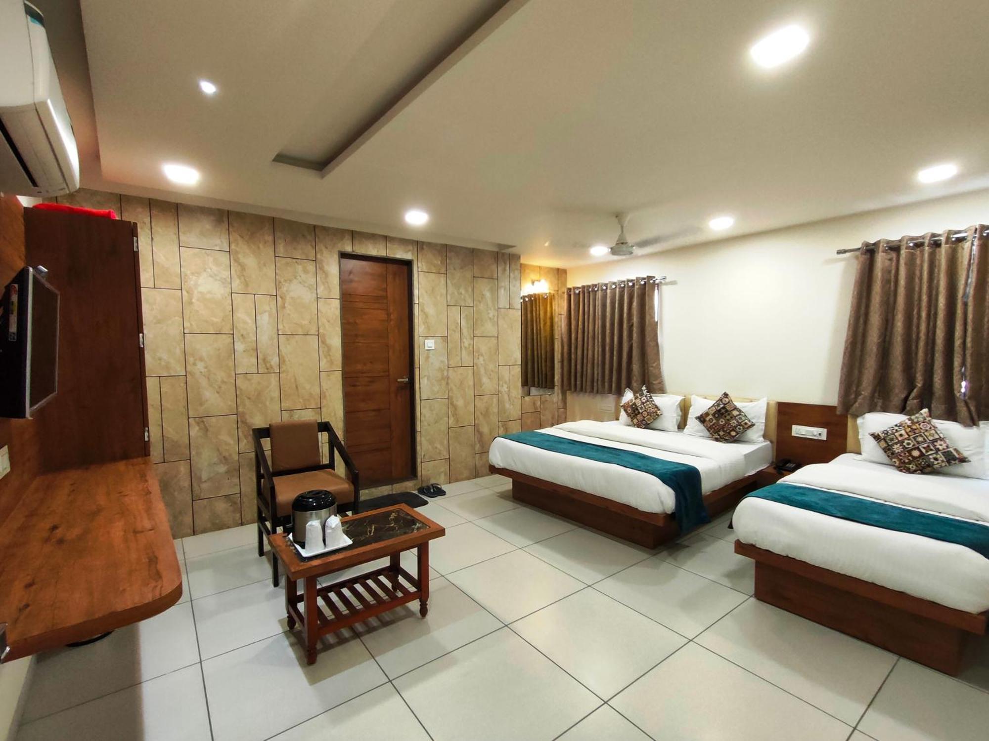 Hotel Kinara
