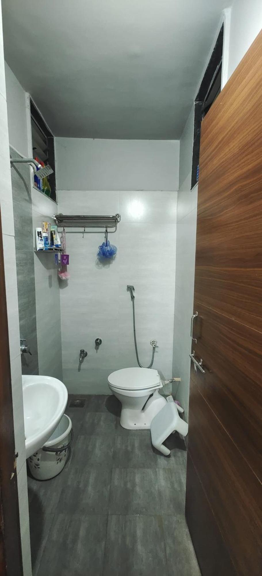 2bhk Flat, Near Stadium, Coldplay