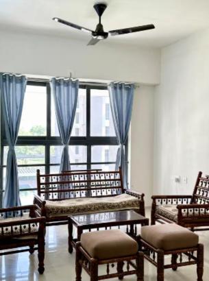 Homestay In Lush Green Campus