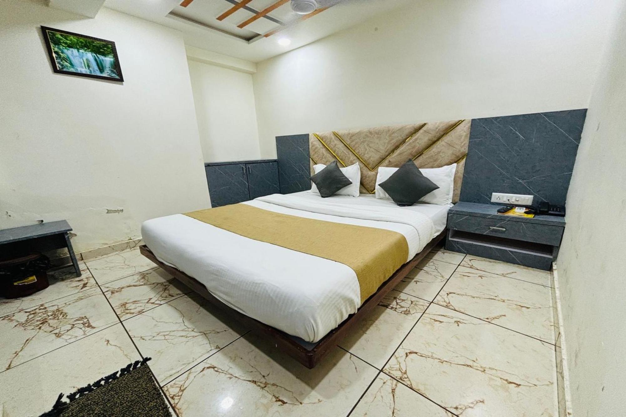 Heritage Gurukul Hotel Ahmedabad
