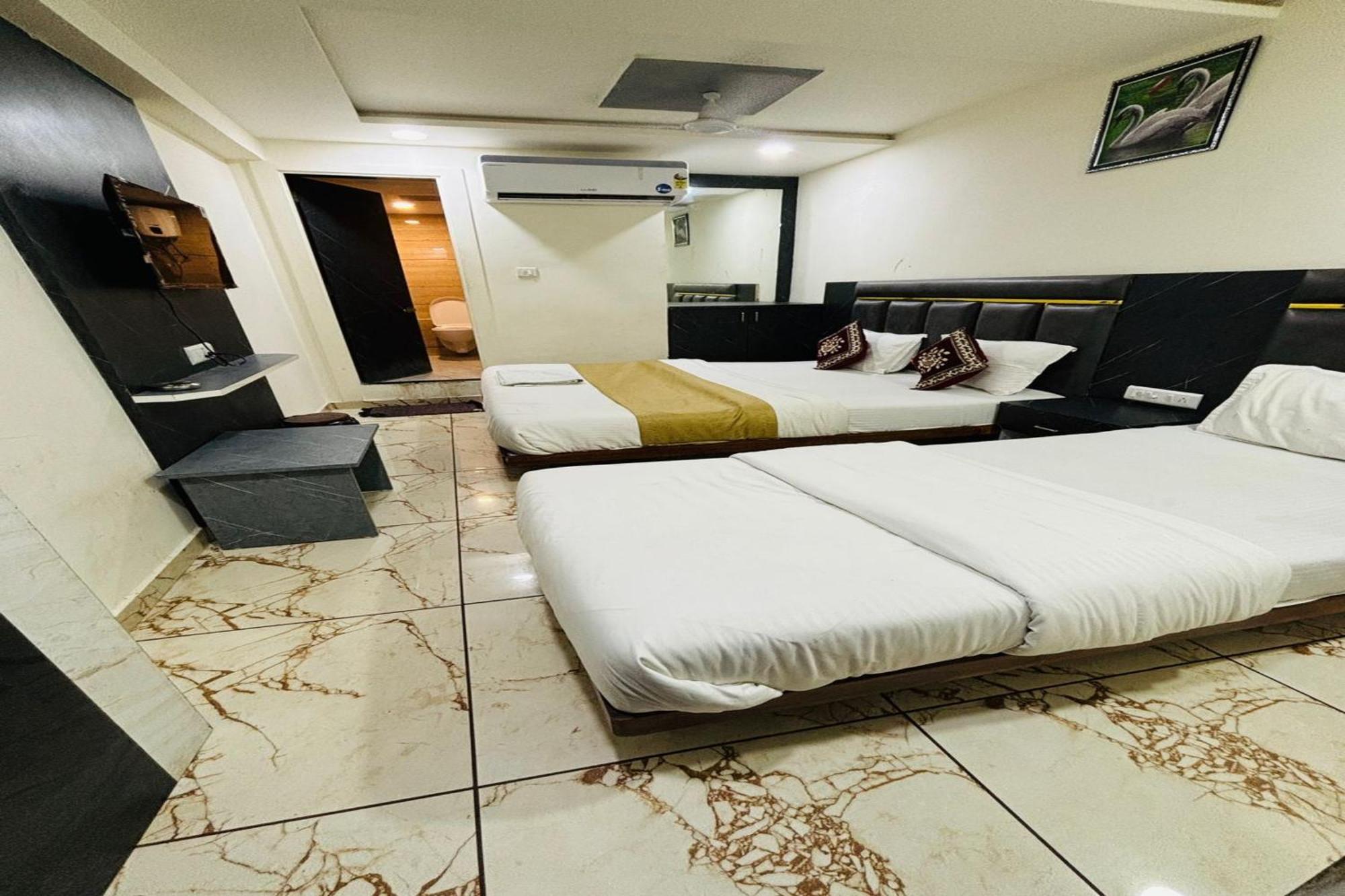 Hotel Heritage Gurukul