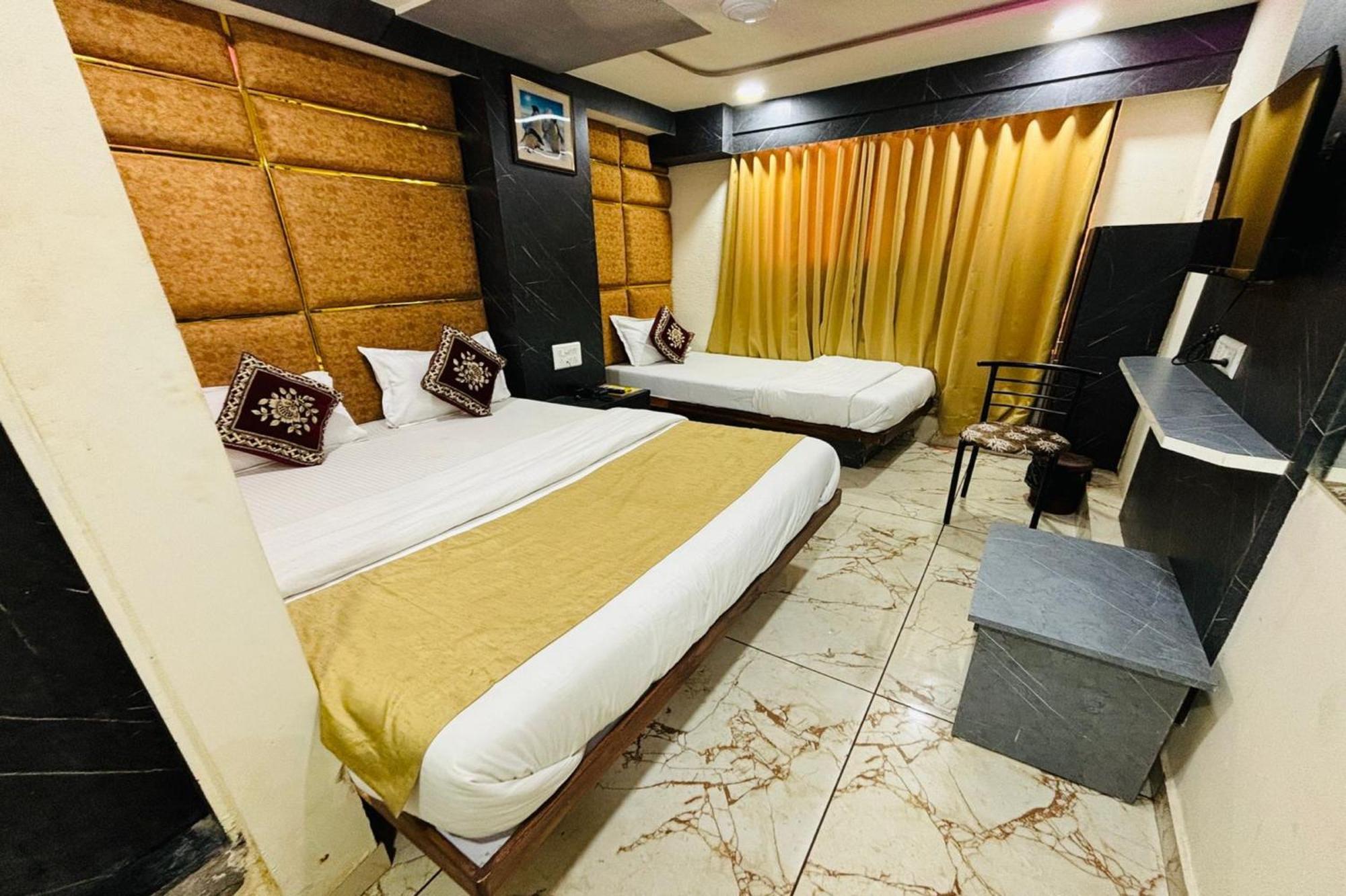 Heritage Gurukul Hotel Ahmedabad