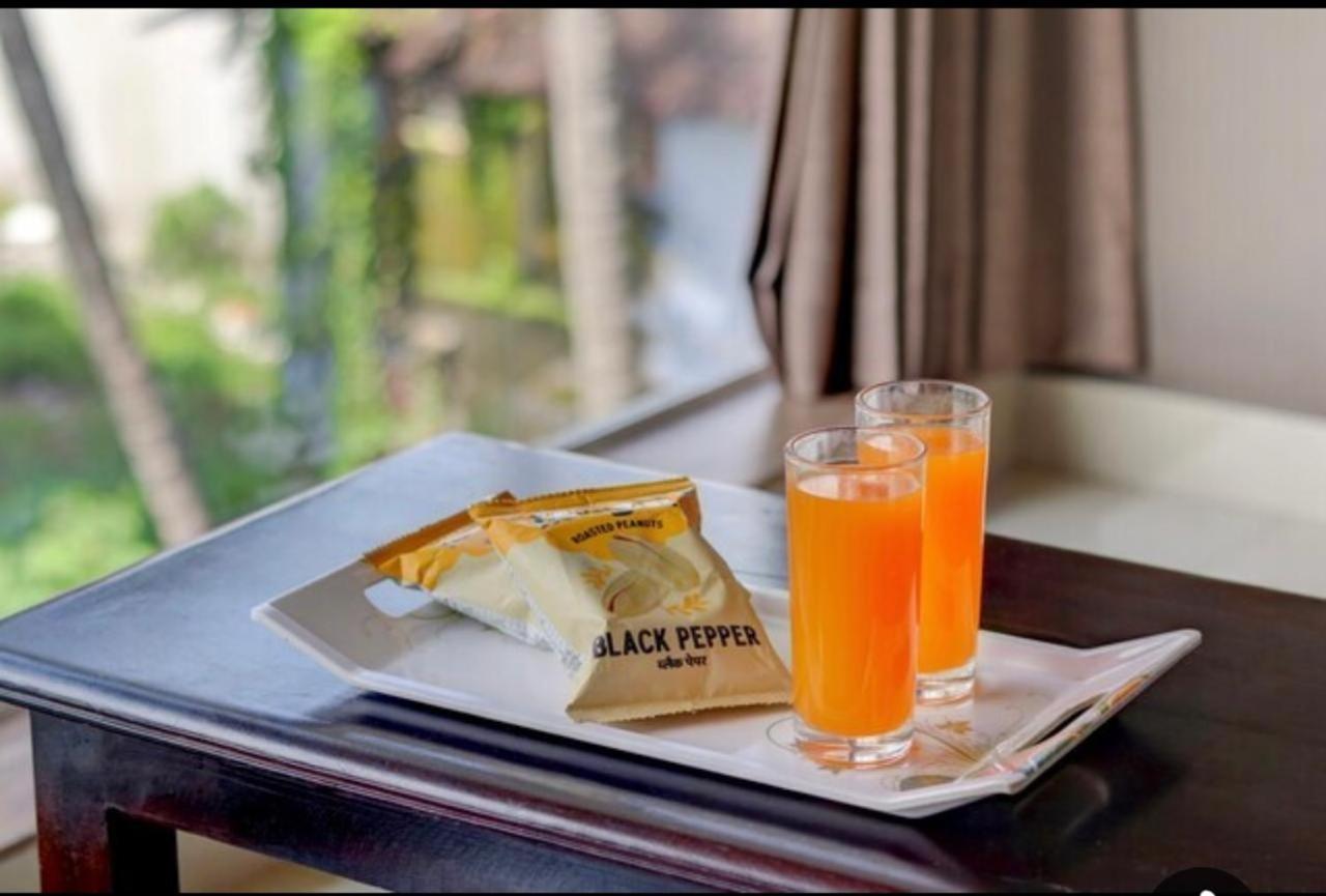 Season Hotel